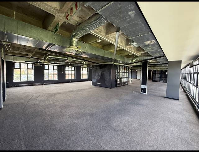 745M² OFFICE TO LET IN ROSEBANK